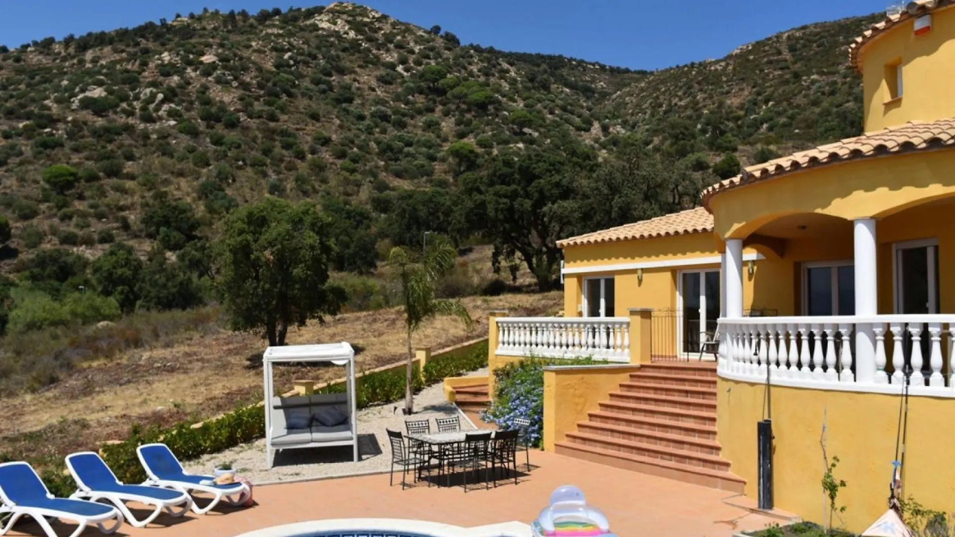 Casa Albera - With Pool And Fantastic Views Villa Palau Saverdera Spain